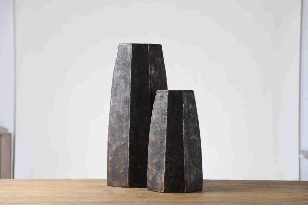Manufacturer Unique Home Decoration Pieces Office Table Decor Vase Square Resin Flower Vase Home Decoration