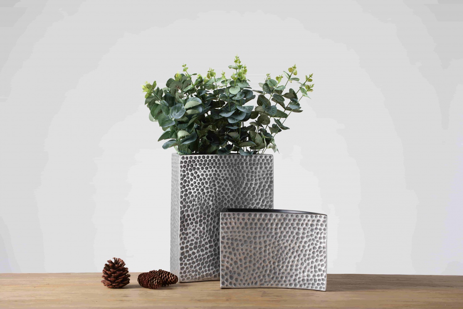 Made In China Home Decoration Handmade Nordic Vase Ornament Art Decor Resin Vases