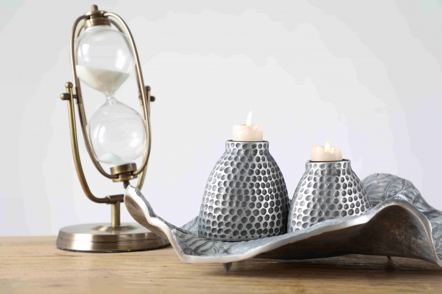 Love Design Resin Wedding Decoration Leaf Plate Hurricane Candle Holder