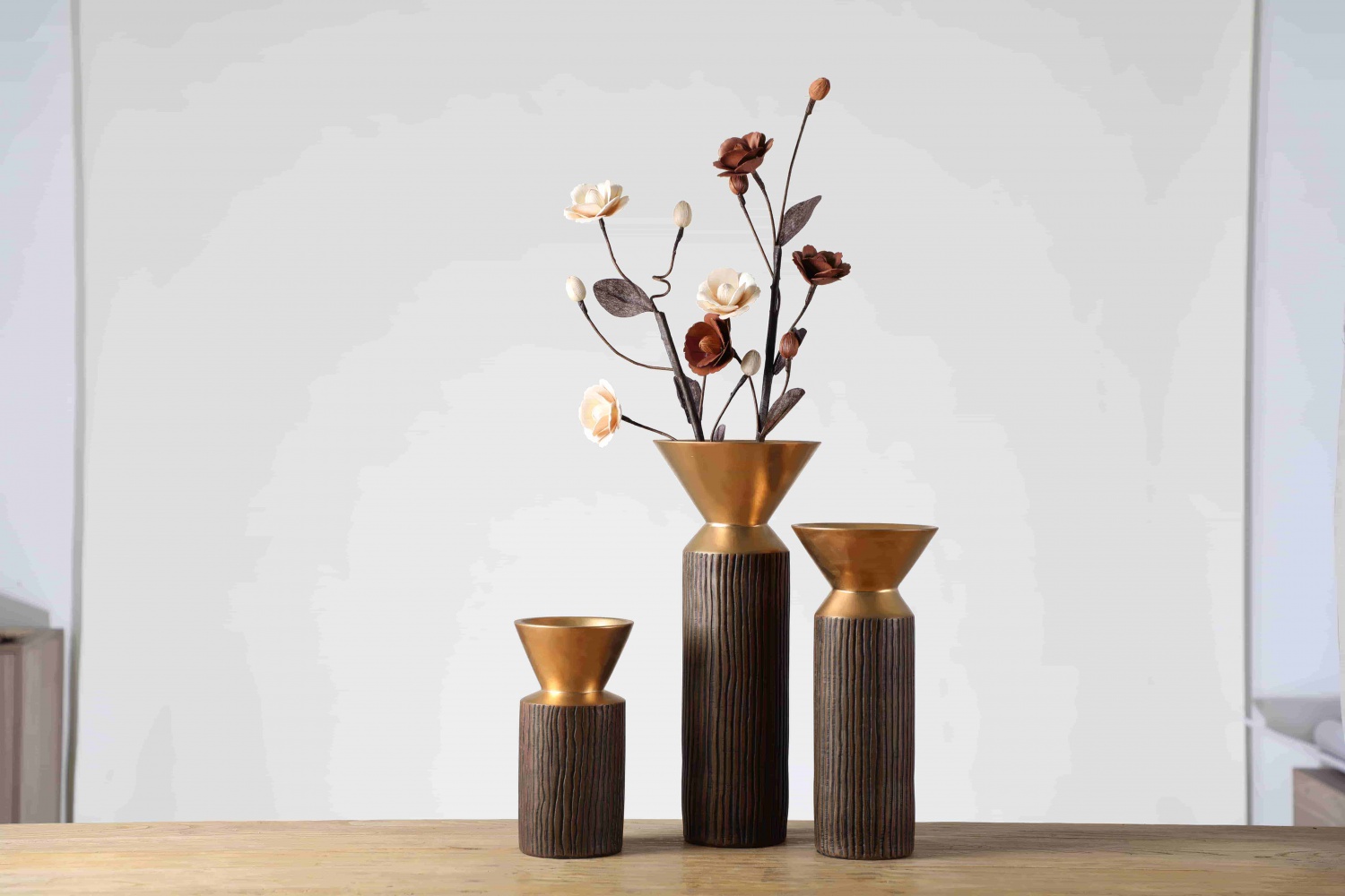 Flower Vase Resin OEM European Home Decoration Carved Resin Vase Set