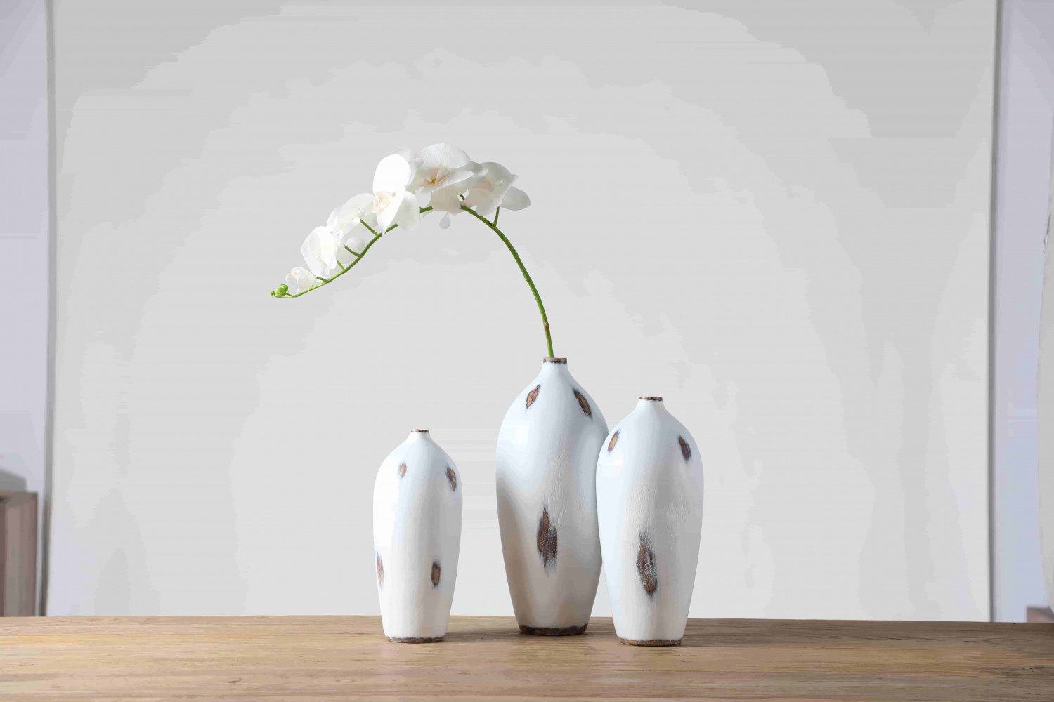 wholesale high end modern decorative white vase for Wedding
