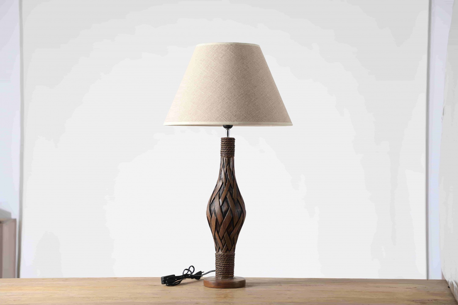 Graceful Sublimate minimalist modern Bedside table lamp