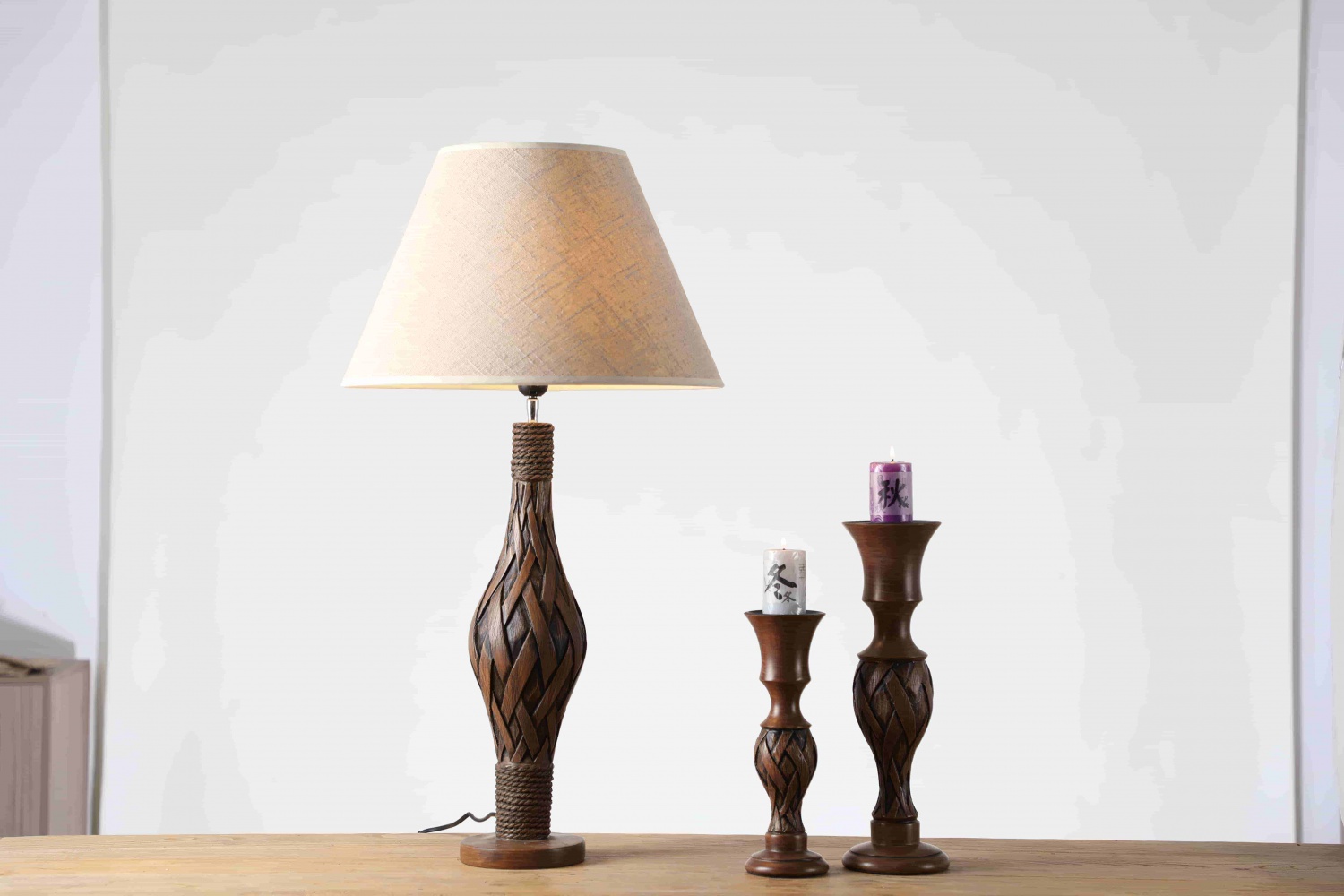 Graceful Sublimate minimalist modern Bedside table lamp