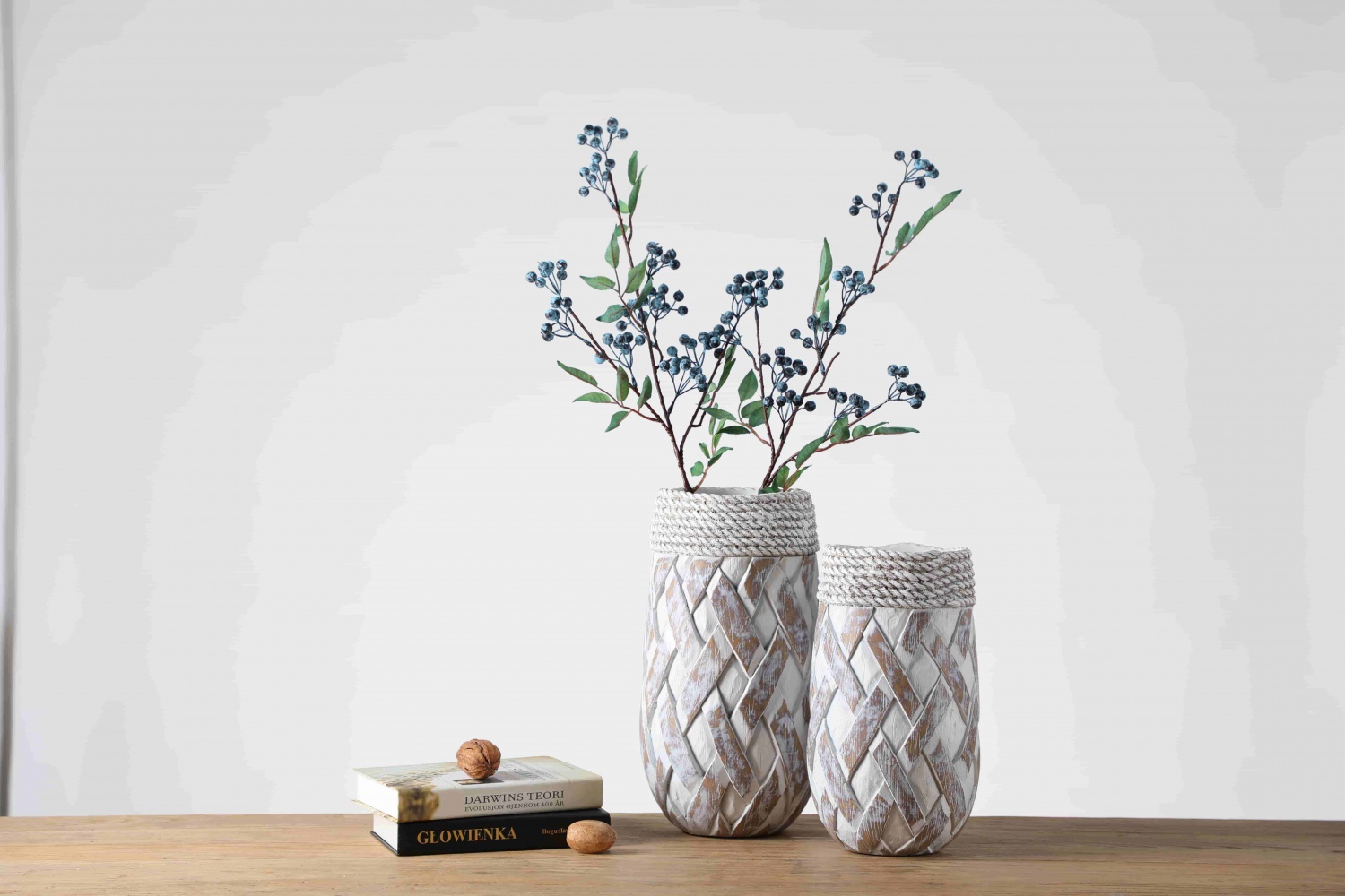 Superior quality Interior Design Home Decor Vase Table Resin Flower Vase For Home Decor