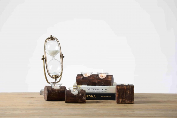 Natural design rustic resin wooden tealight holder antique home decor ornaments wooden textured tealight candle holder for Gifts