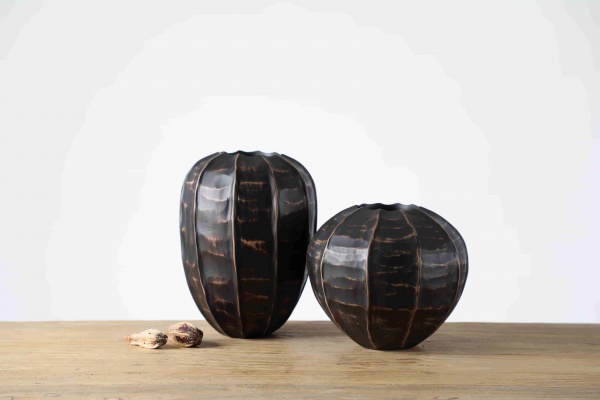 Popular wholesale nordic home decor black decorative table vases