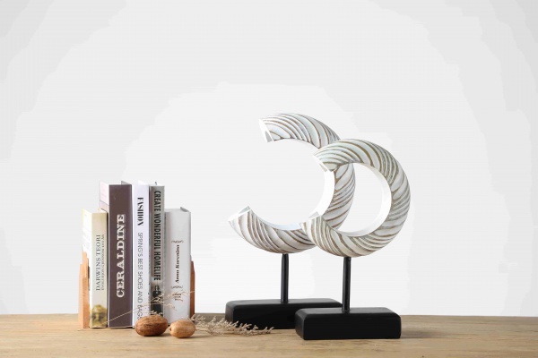 Wholesale Resin Carved Ornament Modern Art Craft Home Decor
