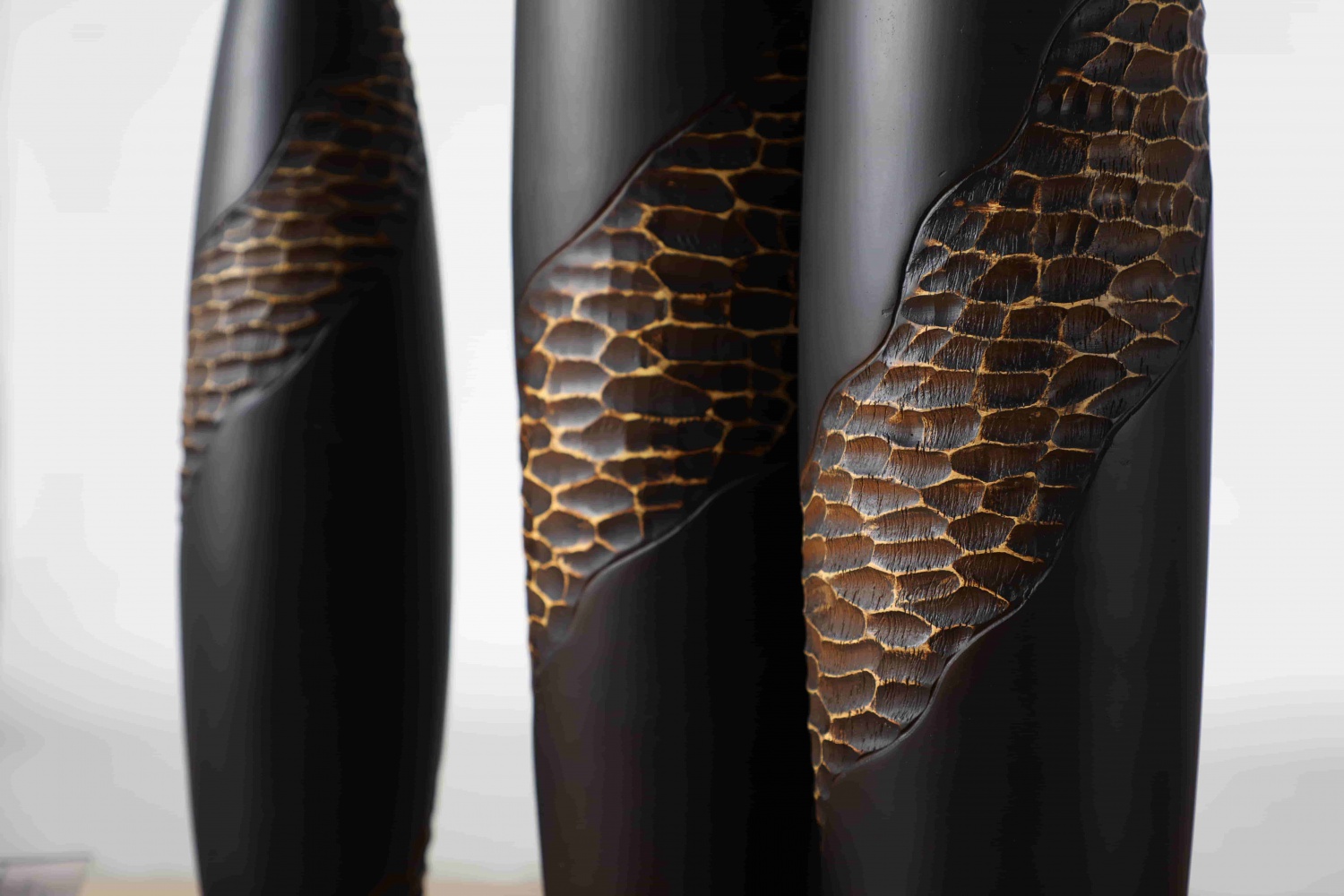 Luxury Elegant Home Decoration Floor Stand Vase Art Vase Nordic Light Luxury Resin Flower Vase For Home Decor