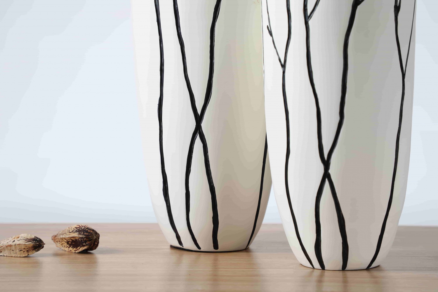 Wholesale Home Decoration Resin Tall Floor Vase For Living room