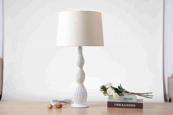 Wholesale Design Modern Carved Large Tall Resin Floor Lamp For Hotel Decoration