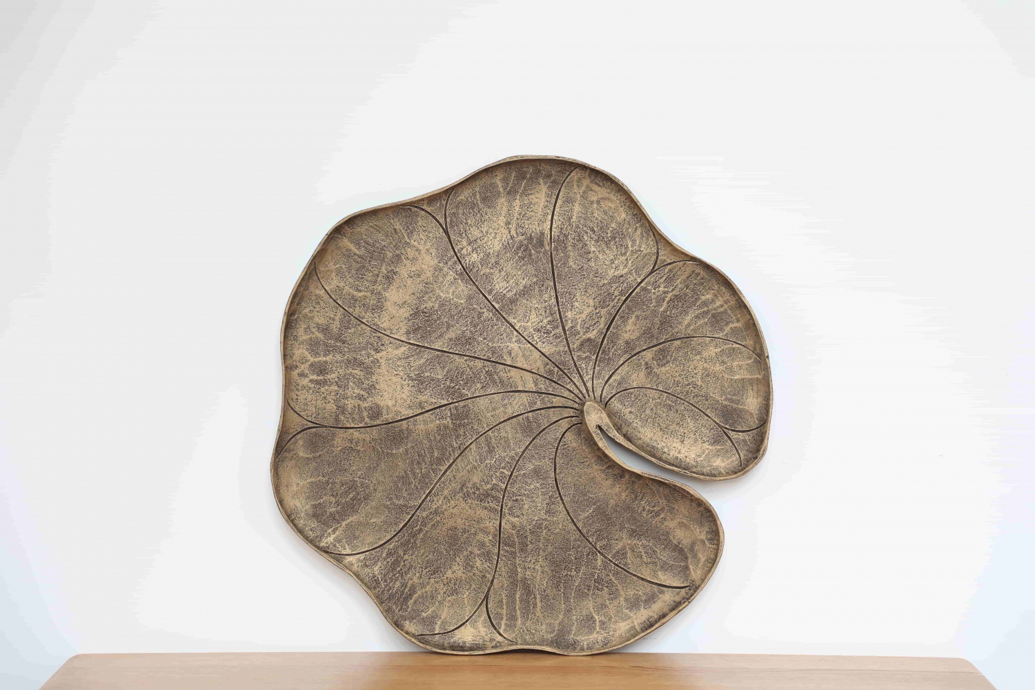 Hot Selling Rustic Wall hang Craft Lotus leaf shape Decoration