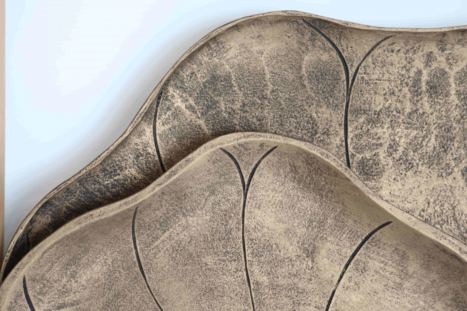 Hot Selling Rustic Wall hang Craft Lotus leaf shape Decoration