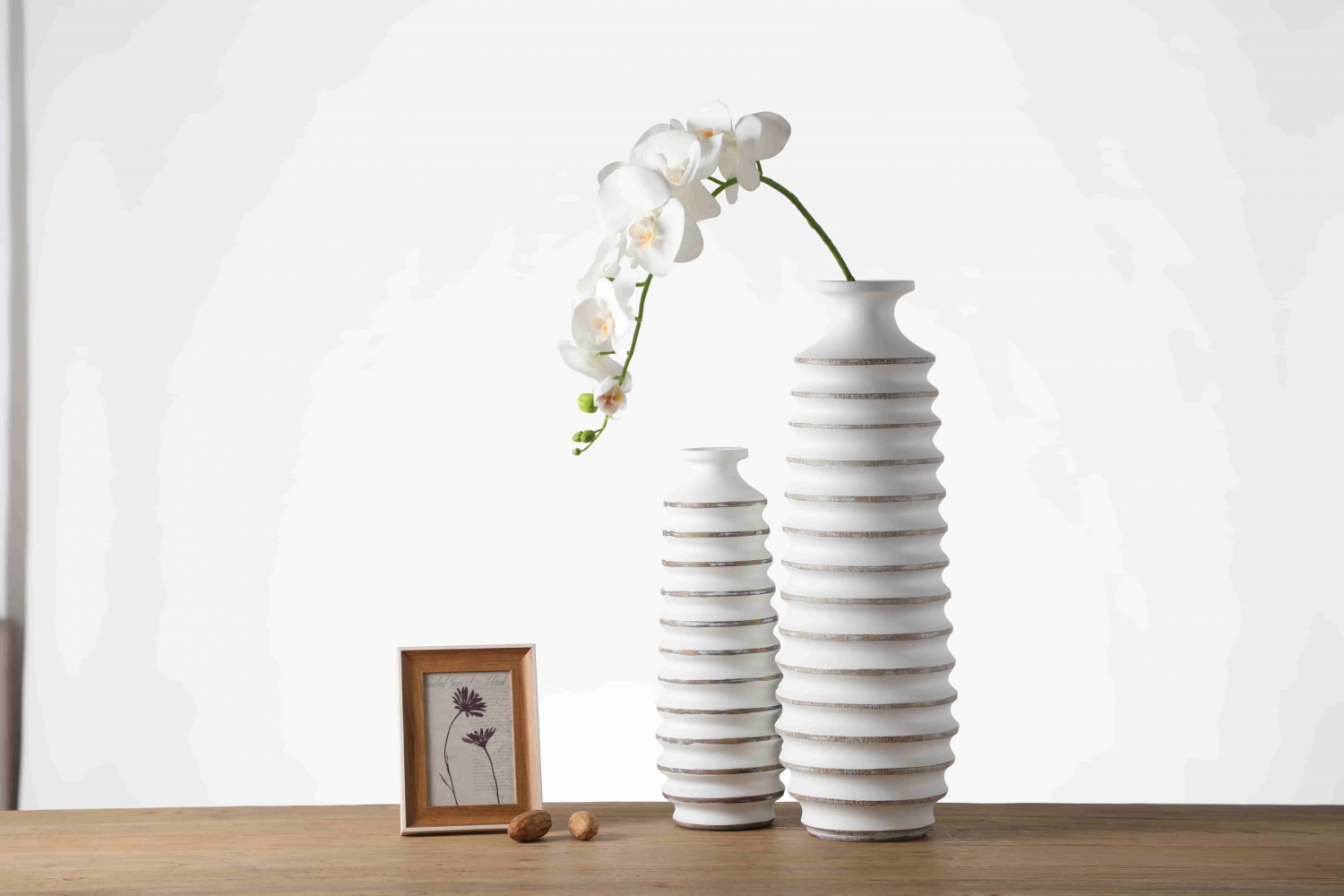 High Quality Luxury Handmade Art Vase Home Decoration Pieces Office Table Decor Resin Flower Vase
