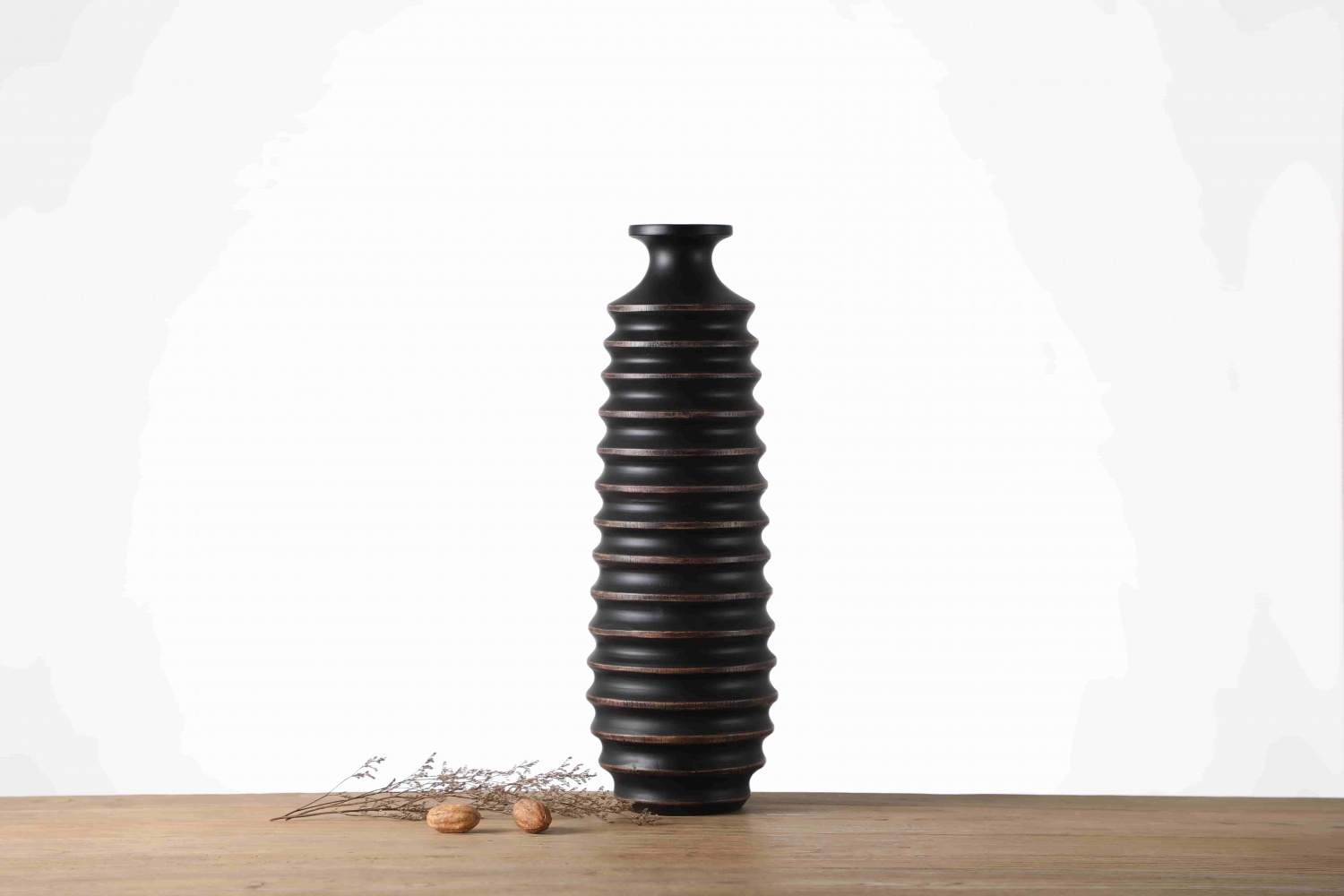 Wholesale antique decoration vase home decoration resin art flower vase black desktop decor vase