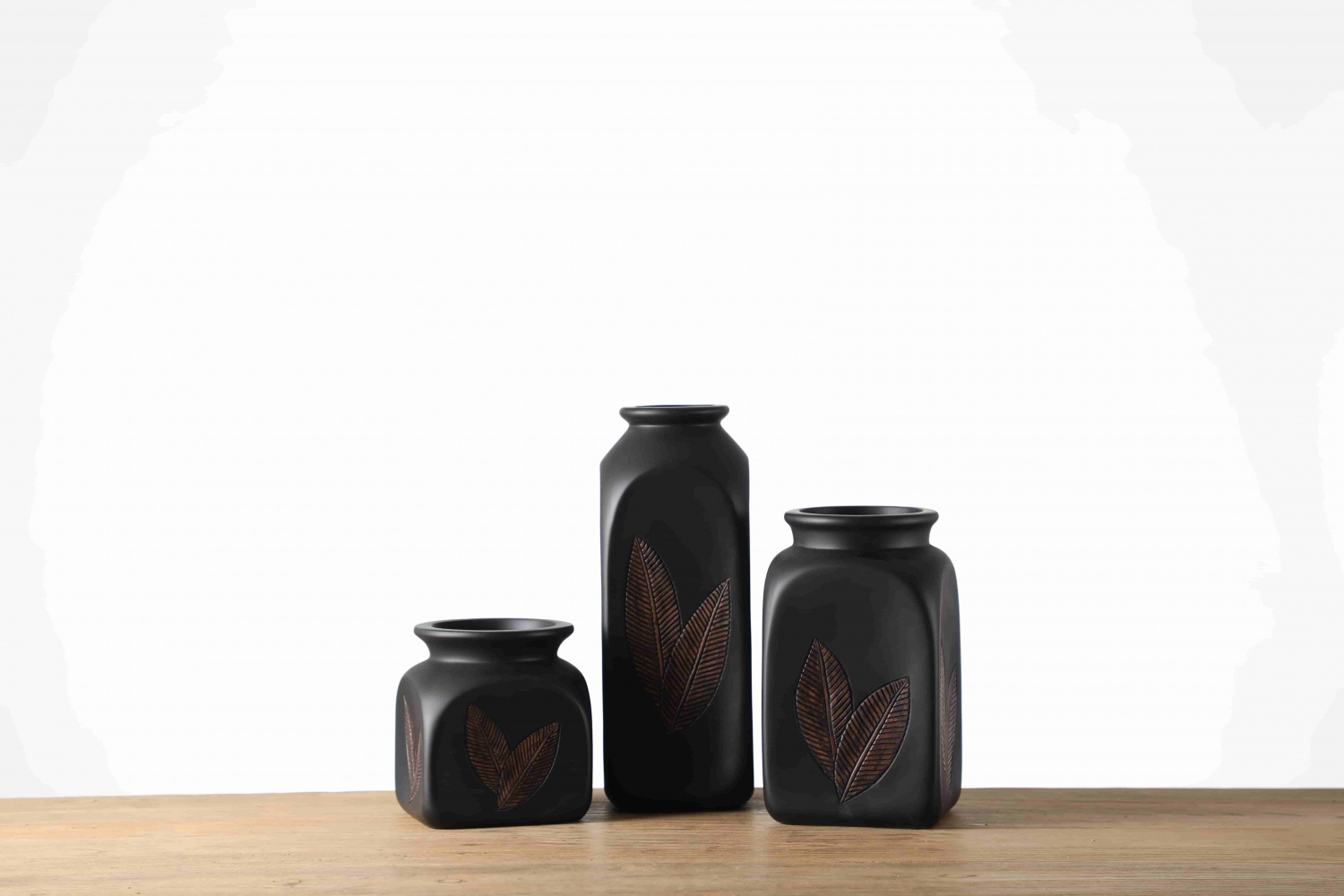 Hot Selling Luxury Elegant Nordic Style fancy Resin Floor Vase
