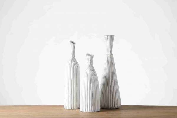 Nordic style elegant floor standing flower vases white tall flower vase for wedding decoration