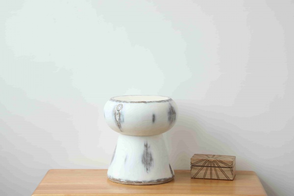 Wholesale Nordic Style Sublimate Home Decor Resin Hand Resin Round foot stool