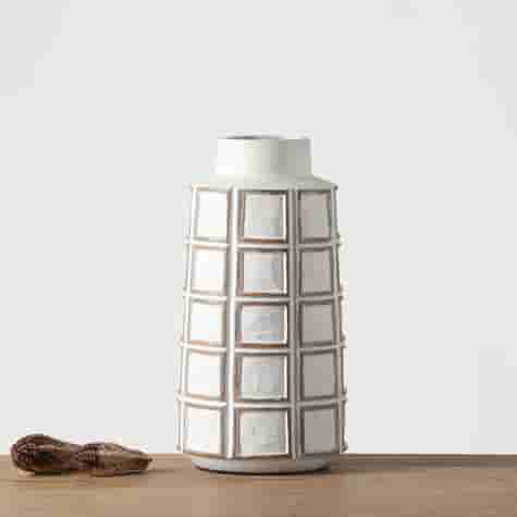 European style polyresin vase crafts modern simple living room flower arrangement handicraft ornament resin flower vase