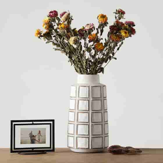 European style polyresin vase crafts modern simple living room flower arrangement handicraft ornament resin flower vase