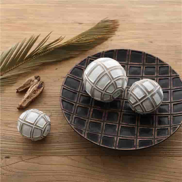 Best Sell Polyresin Crafts Luxury Living Room Table Decoration Resin Tray With Candle Holder
