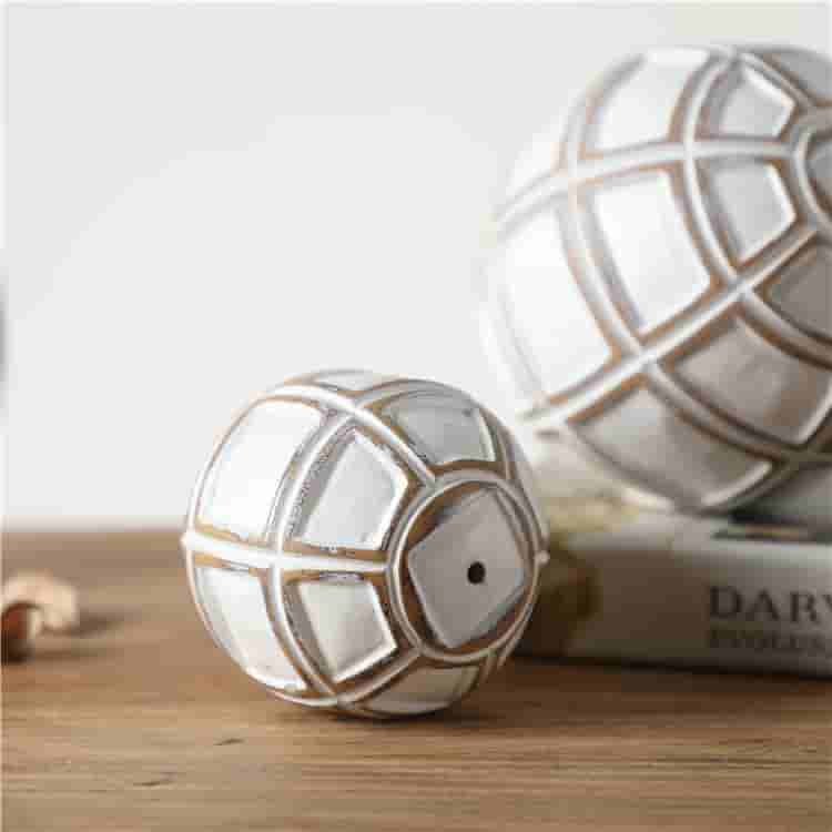 Best Sell Polyresin Crafts Luxury Living Room Table Decoration Resin Tray With Candle Holder