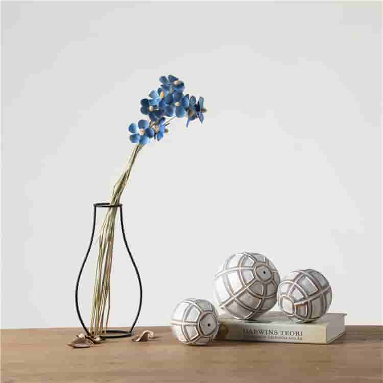 Best Sell Polyresin Crafts Luxury Living Room Table Decoration Resin Tray With Candle Holder