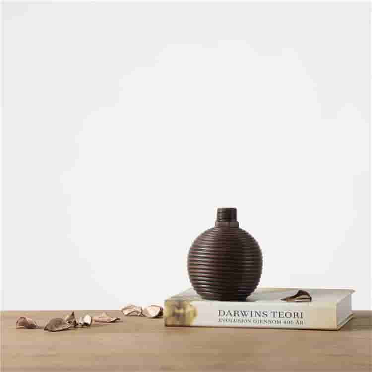 High quality retro style polyresin home decoration gifts vase crafts table top resin flower home decor vase