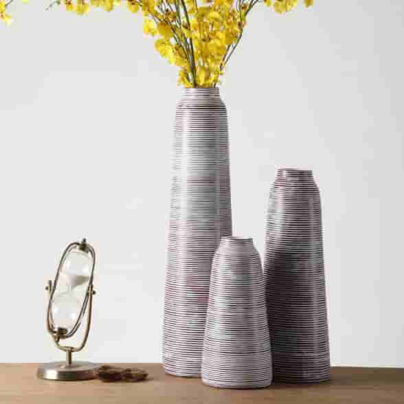 New product modern home decor antique design polyresin vases table top resin crafts flower vase for home decor