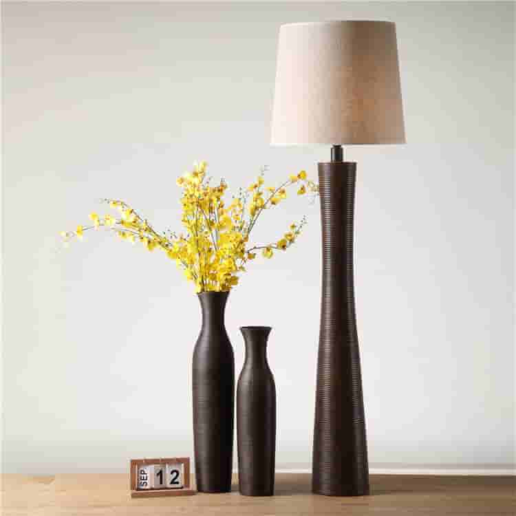 Wholesale Nordic Design Hotel Home Decorative European Style Resin Floor Lamp Decoration Standard Lamp