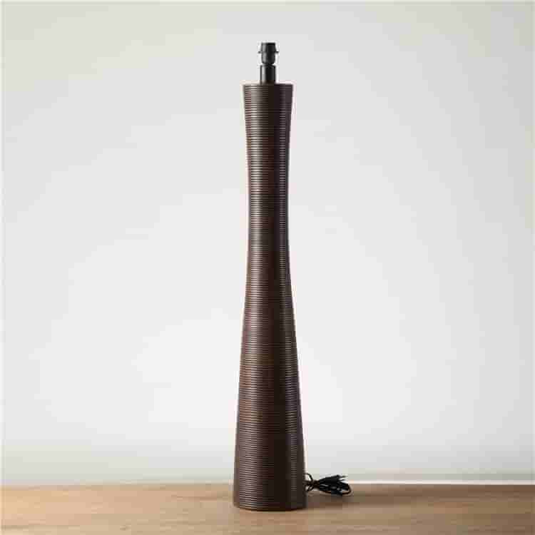 Wholesale Nordic Design Hotel Home Decorative European Style Resin Floor Lamp Decoration Standard Lamp