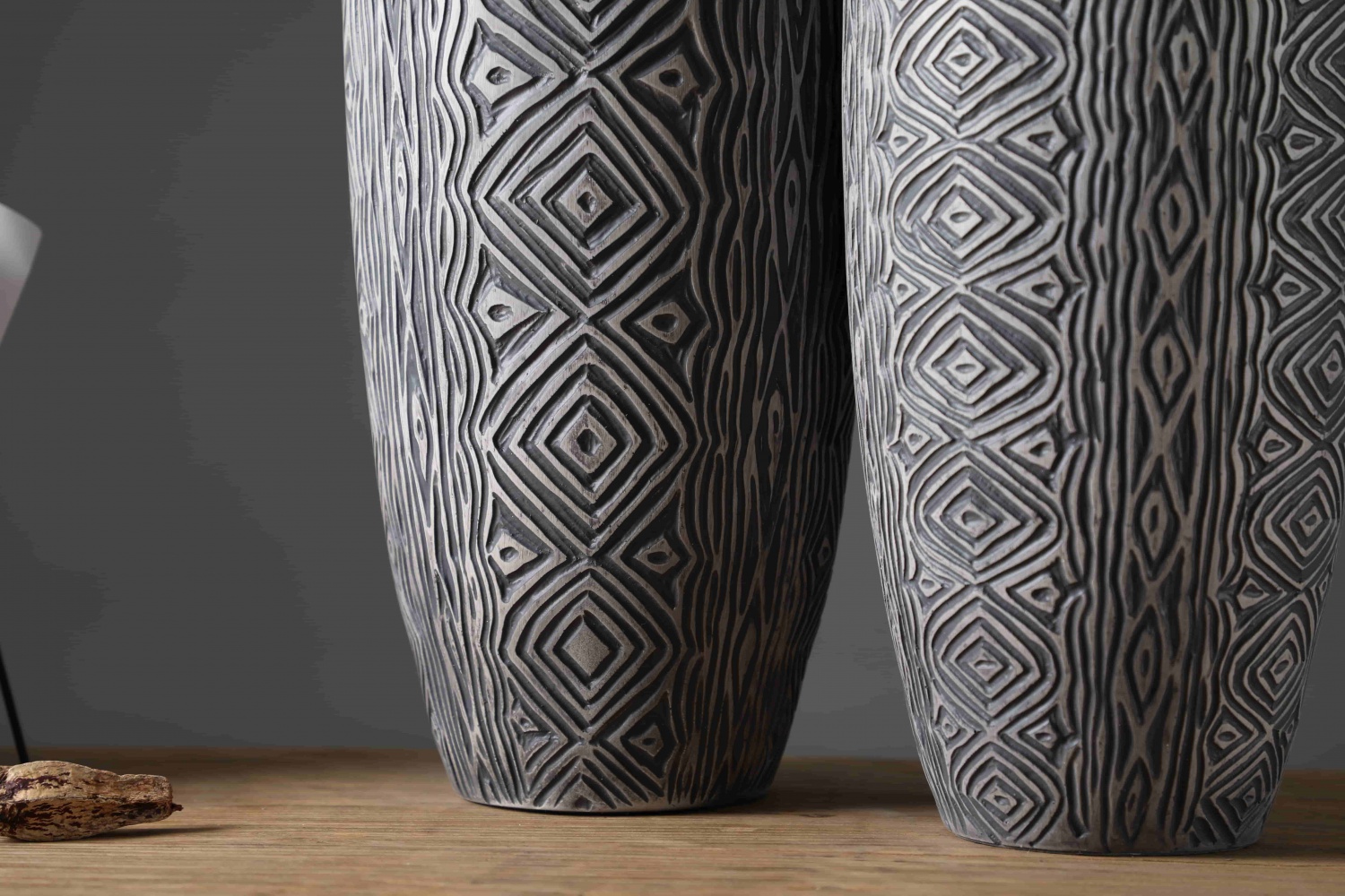 Modern quality home decoration design vases tabletop resin flower vases for home decor