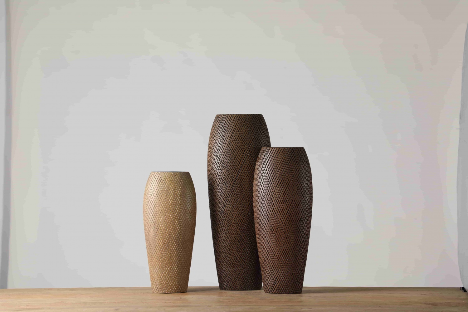 Minimalist Living Room Nordic Home Decor Resin Flower Vase Sculpture Resin Craft Ornament Vase For Home Decor