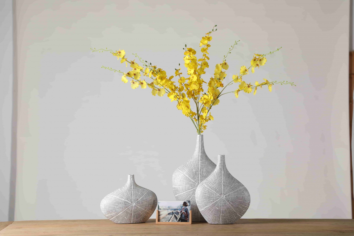 European Wedding Decorative Flower Vase Handmade Modern Table Decoration Nordic Resin Vase For Home Decor