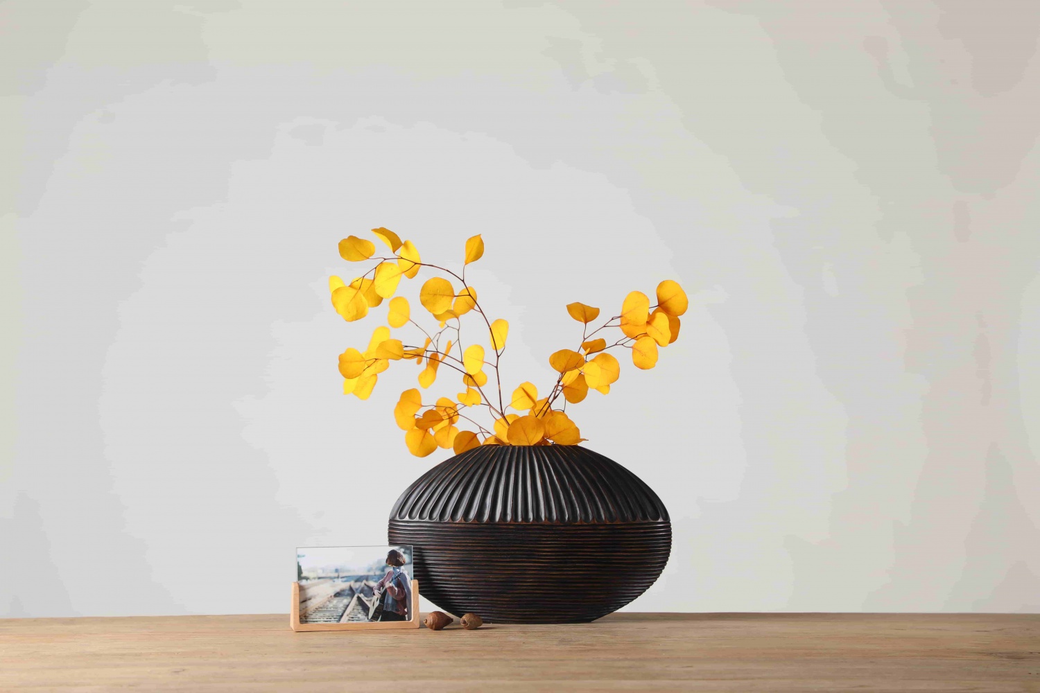 New design desktop art resin crafts black flower vase home decoration flower vase for home decor