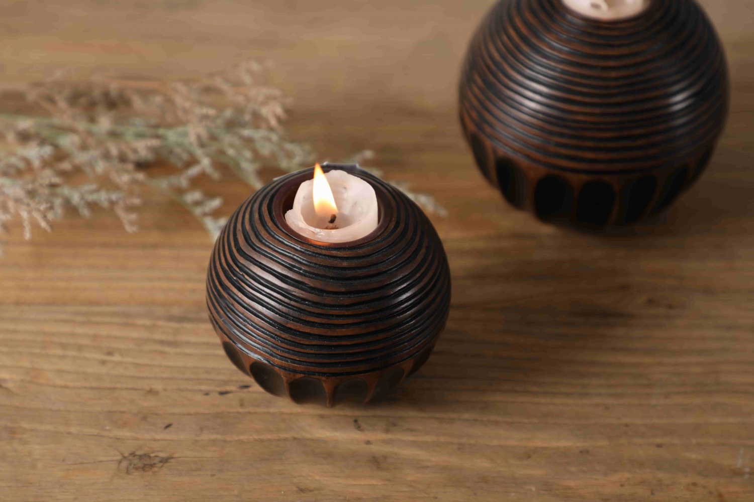 Home decor light brown white wood resin candle holders minimalist decor handmade candlesticks for coffee table decor