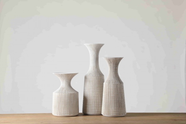 European Style Home Decor Art Statue Wedding Centerpiece Decor Ceramic Ornaments Vase Nordic White Resin Vase