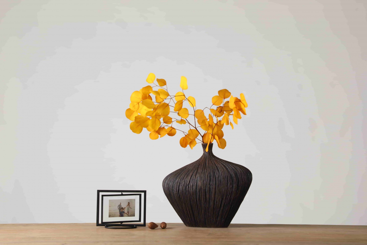 Customized Nordic Interior Decoration Luxury Black Tall Vase Resin Floor Vase Large Centerpiece Vase