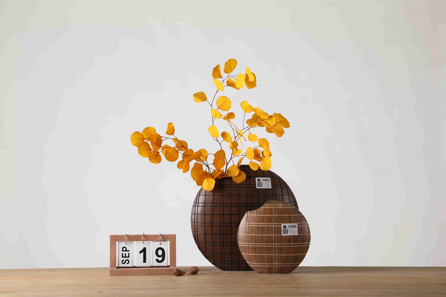 Modern Luxury Living Room Restaurant Home Decoration Pieces Table Top Ornaments Vases Decor Nordic Home Decor Resin Flower Vase