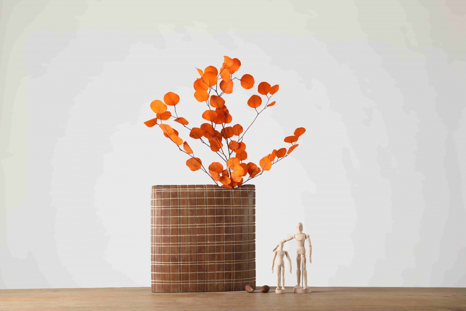 Modern Nordic Home Decoration Ornaments Resin Tabletop Vases Home Decoration Resin Flower Vase