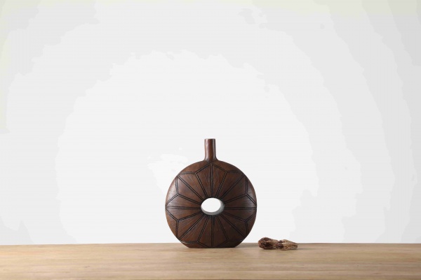 Wholesale resin craft minimalist home decor handmade resin vase nordic flower vase for home office decor