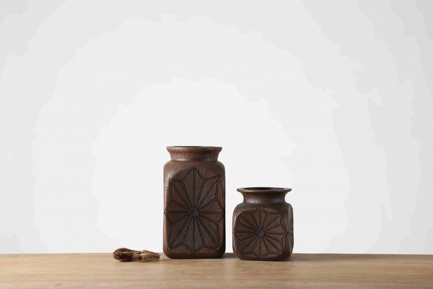 Nordic Style Flower Arrangement Ornaments Table Top Vase Resin Crafts Home Decoration Vase