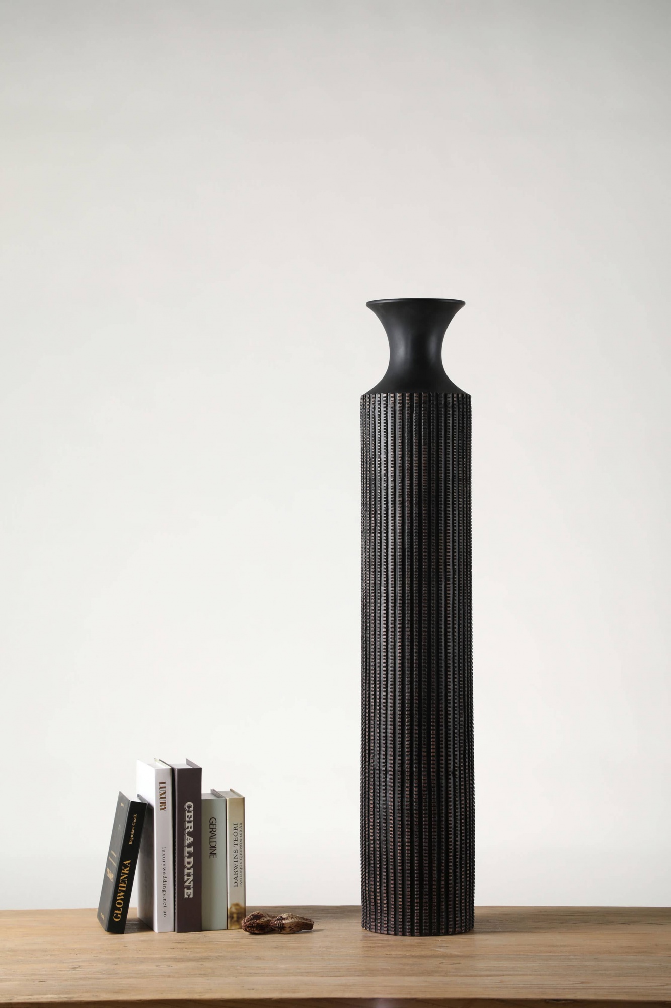 New Trend Modern Living Room Vase Decor Resin Craft Ornament Home Decor Flower Tall Vase