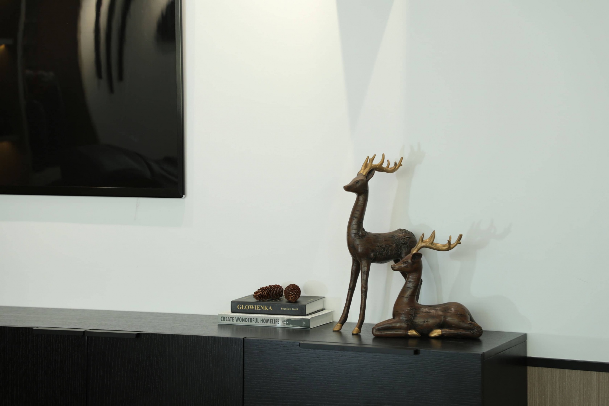 Wholesale Nordic Suit Home Decoration Accessories Resin Animal Sculptural Tabletop Statue Nordic Ornaments Home Decor