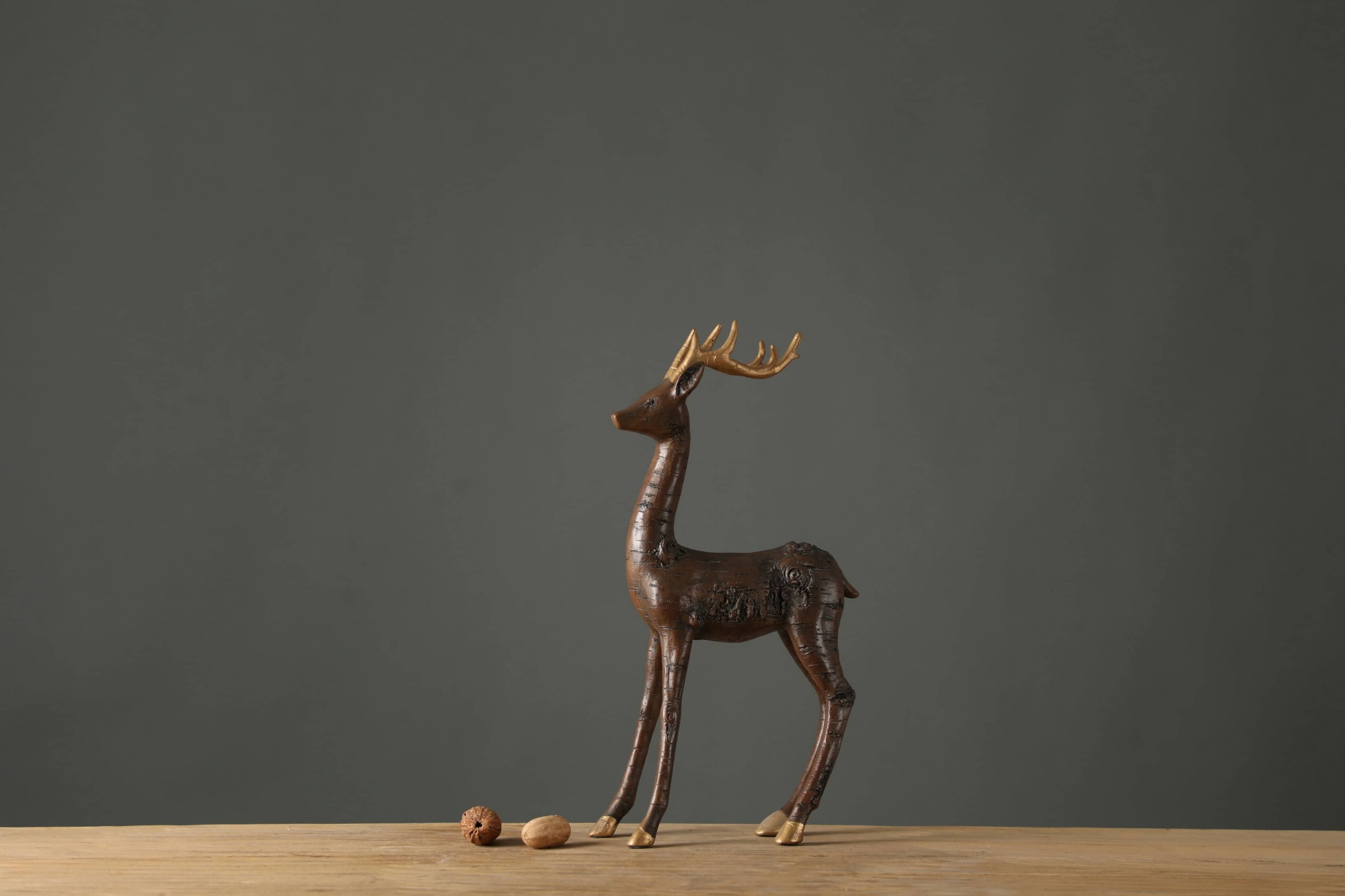 Wholesale Nordic Suit Home Decoration Accessories Resin Animal Sculptural Tabletop Statue Nordic Ornaments Home Decor