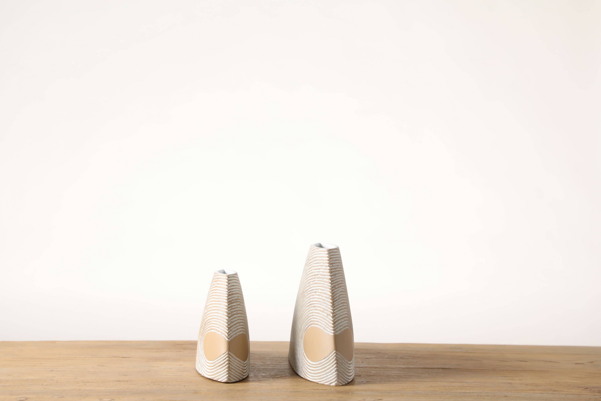 Nordic Floral Home Decoration Art Vase Decor Resin Flower Vase Desktop Nordic Vases for Home Decor