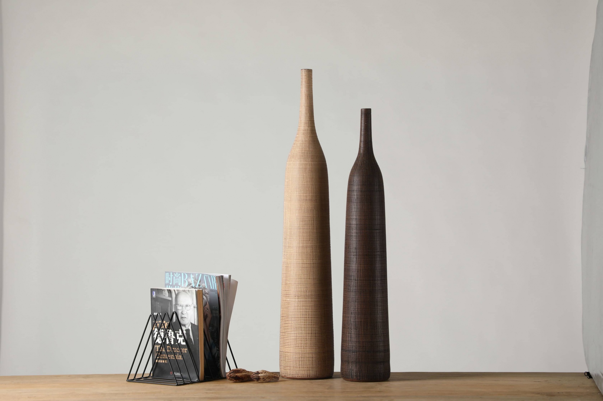 Another fine-grained long-neck African rattan style resin craft vase