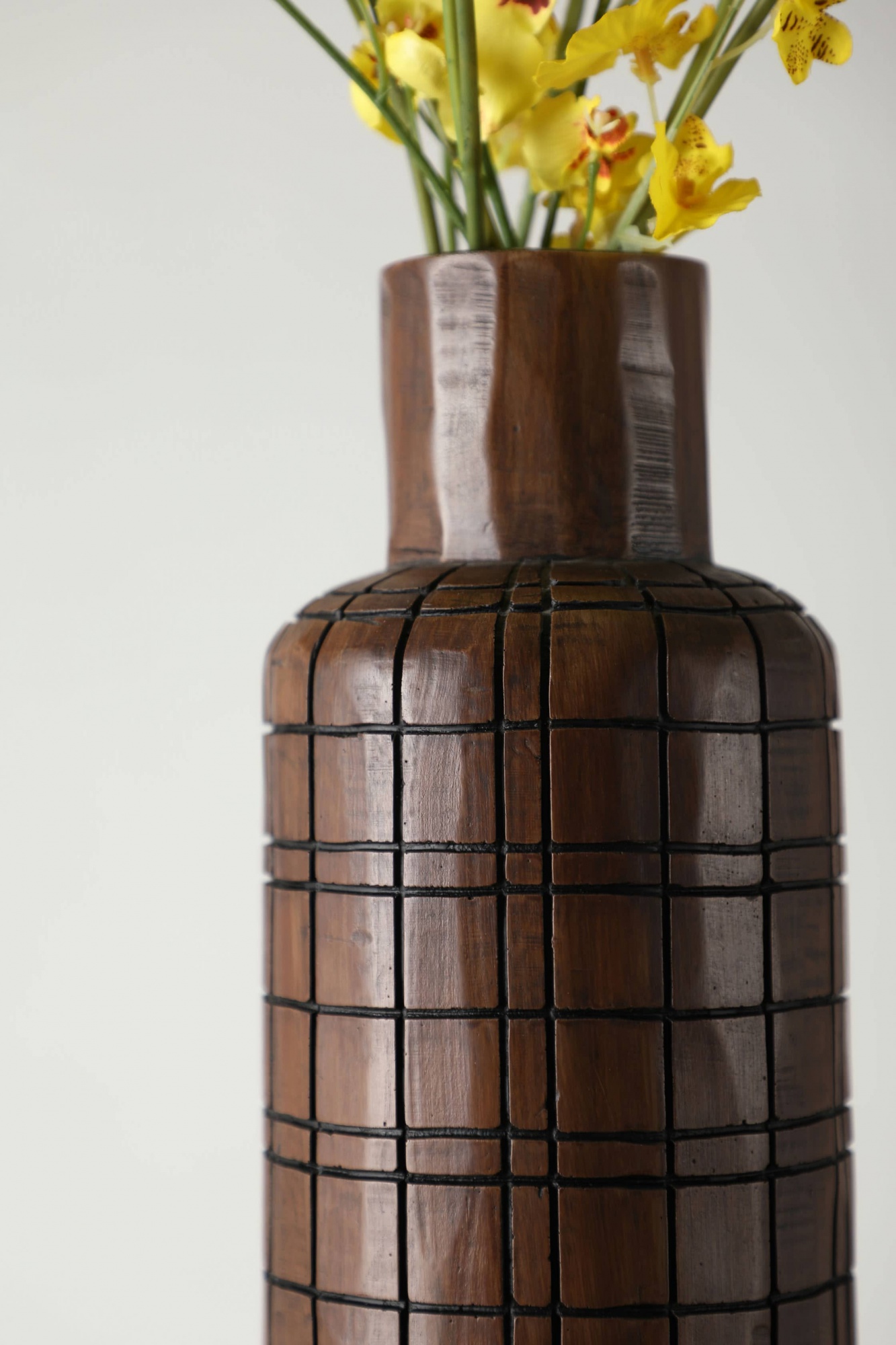 Modern Nordic Resin Art Flower Arrangement Vase Home Decoration Retro Tall Flower Vase For Living Room Decor