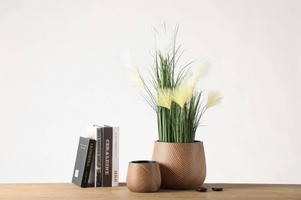 Factory Direct Large Size Resin Garden Planter Big Flower Pots Home Garden Balcony Decoration Flower Pots