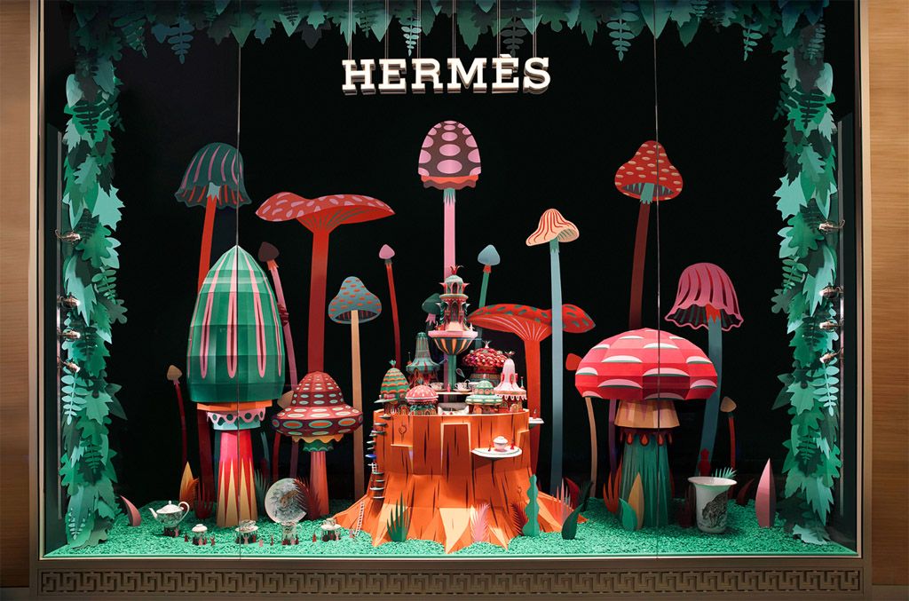 2017 Hermès Window Display Design