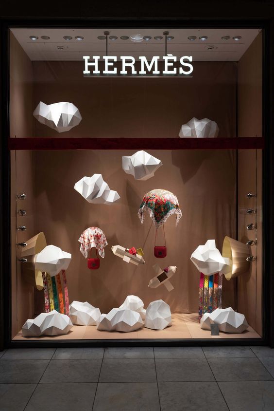 2020 Hermès Window Display Design